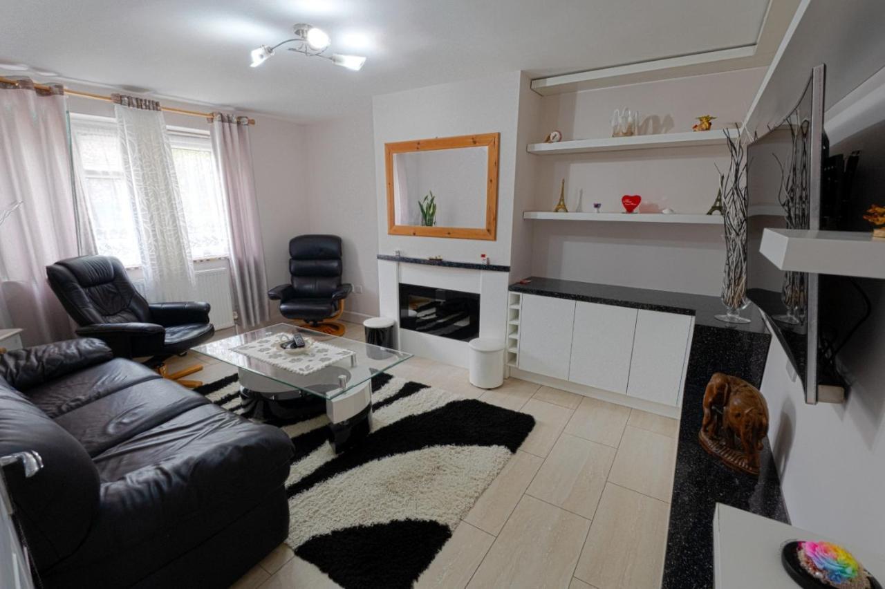 Immaculate 2-Bed Apartment In Isleworth By River Exteriér fotografie